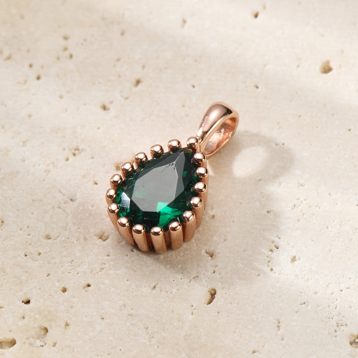 Collier Pierre de Naissance Mai Émeraude Sterling Argent